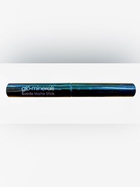 New Glo Minerals Suede Matte Stick Lipstick color-Punch